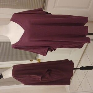 4/$60 New Purple V-Neck Batwing Sleeve Tee - Size 4XL (US20)